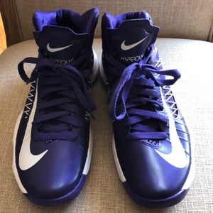 Nike hyper dunk basketball shoes